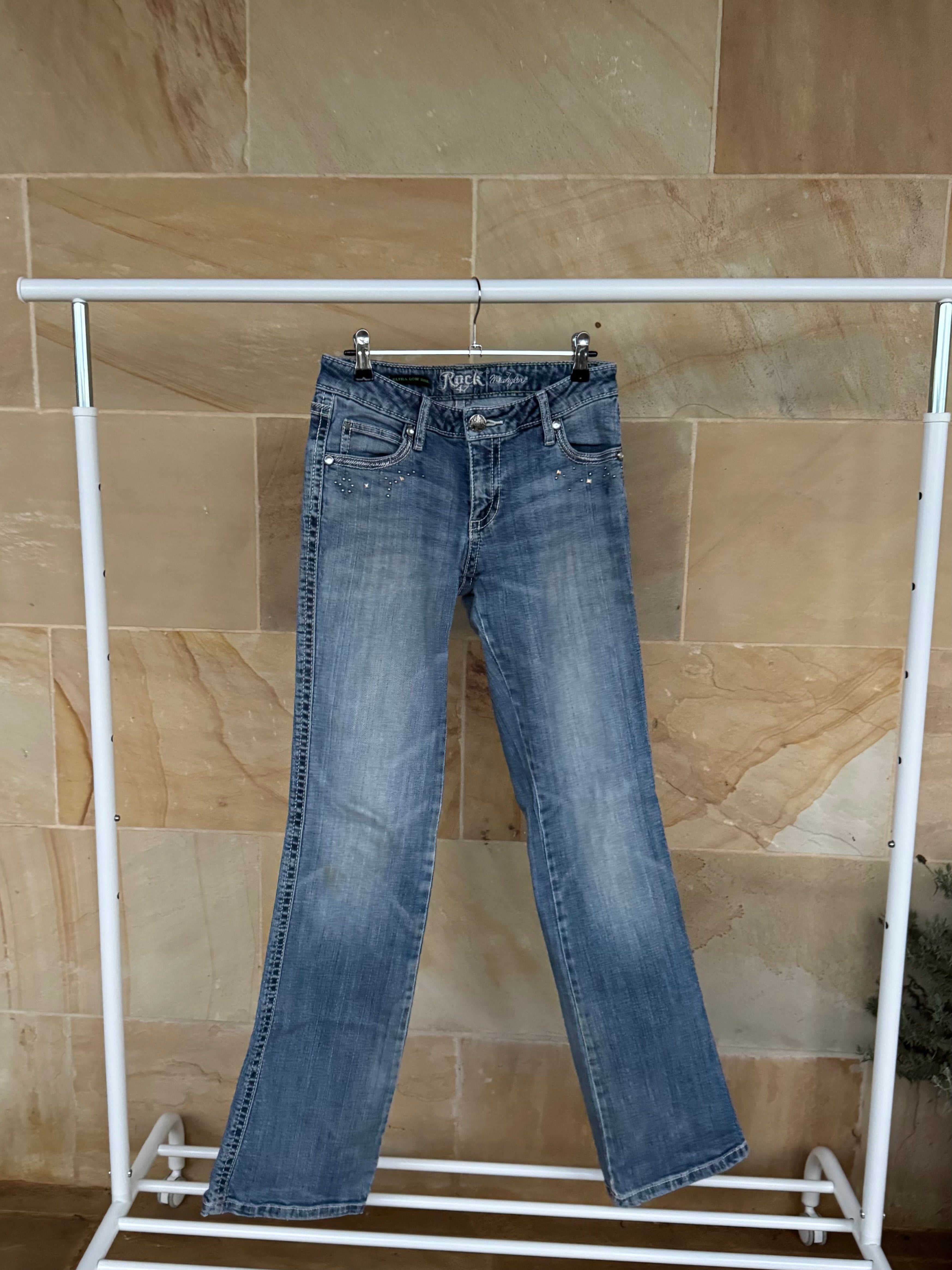 WRANGLER ROCK 47 LOW RISE JEANS 27/34