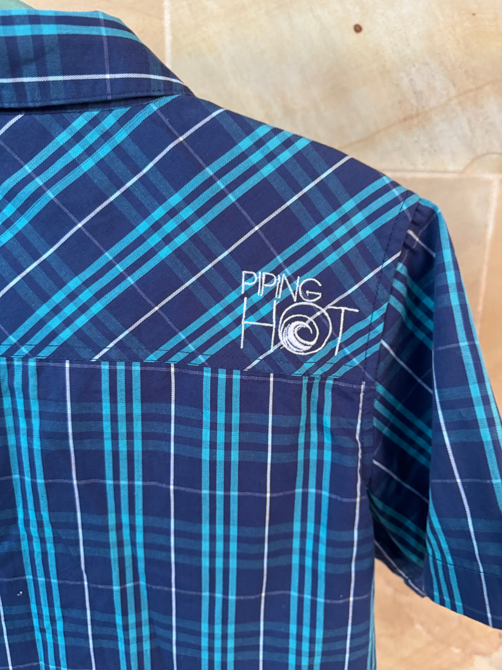 PIPING HOT SHORT SLEEVE SHIRT 16