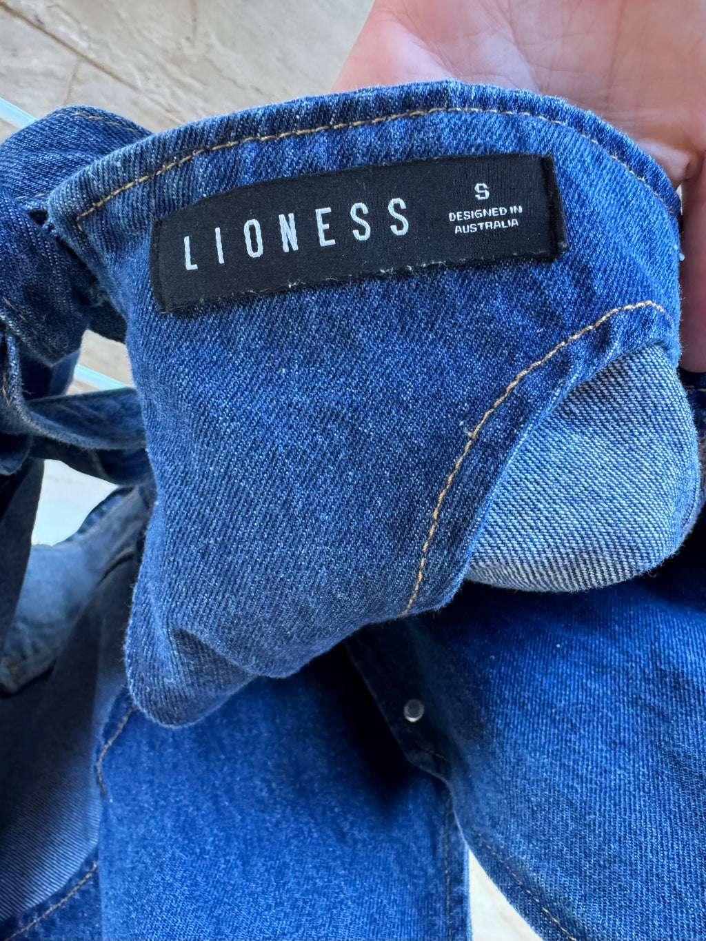 LIONESS DENIM HALTER TOP S