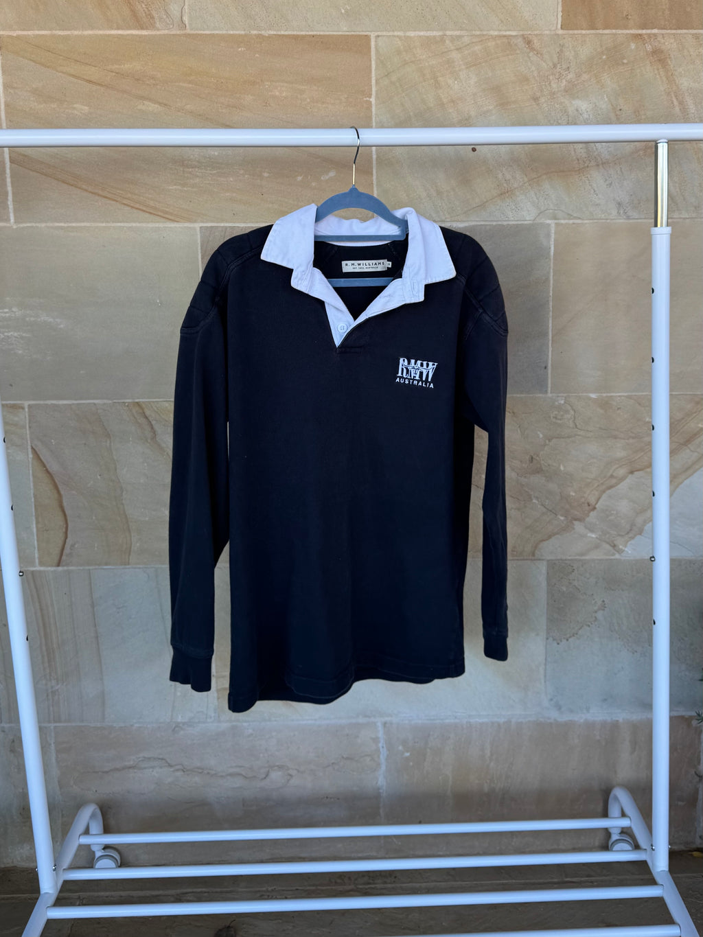 R.M. WILLIAMS RUGBY JUMPER XS