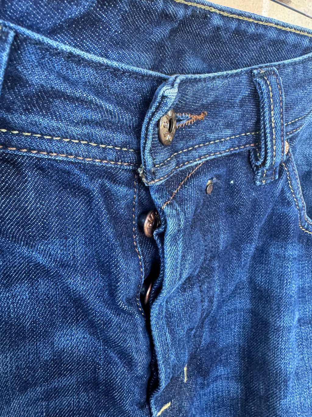 DIESEL INDUSTRY JEANS 32”