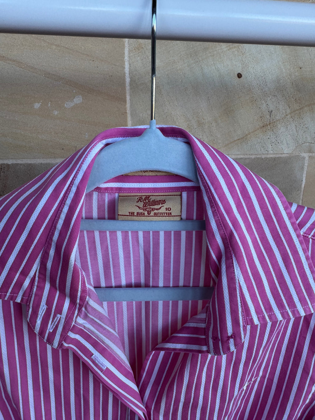 R.M. WILLIAMS SHIRT 10