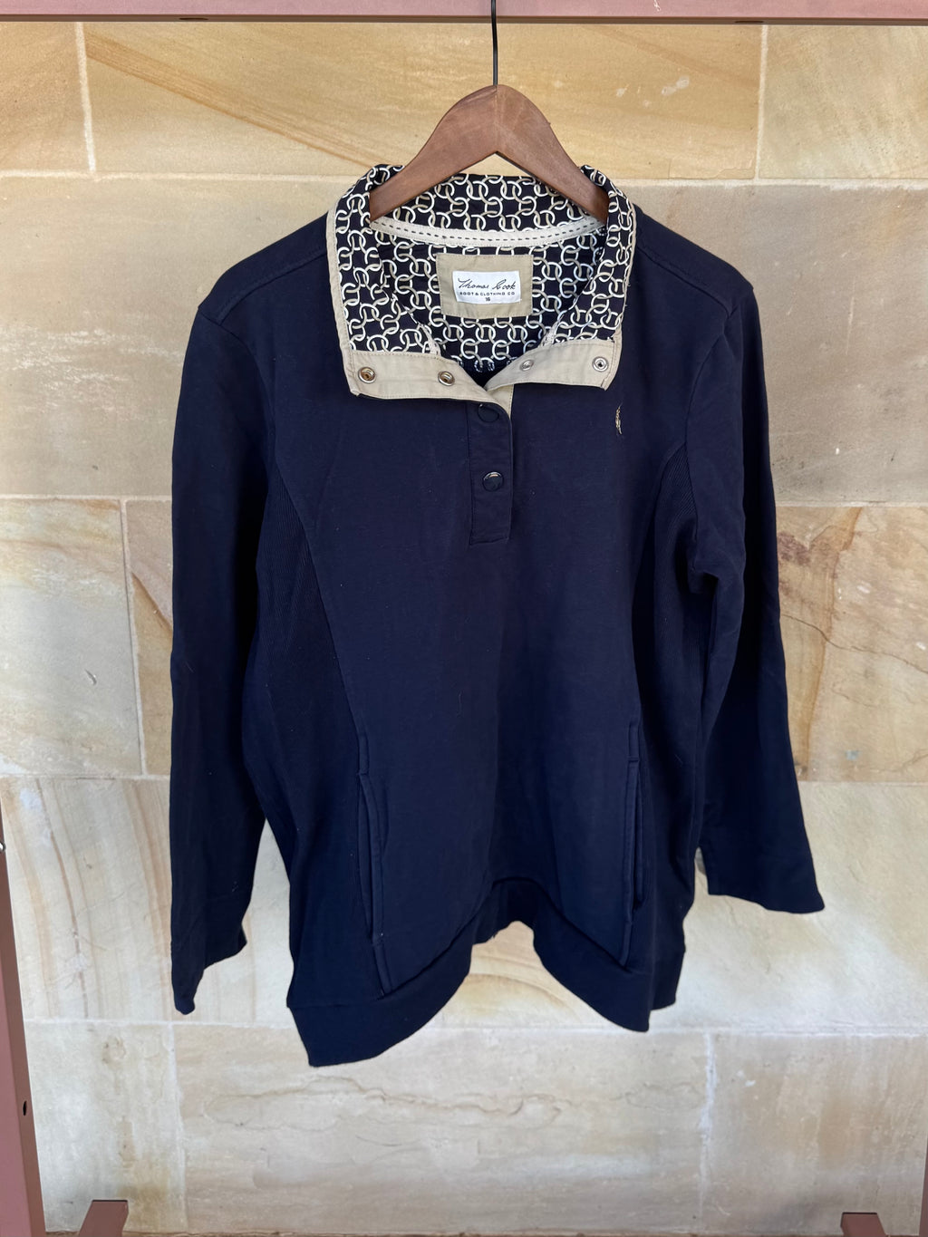 THOMAS COOK JUMPER 16