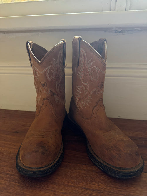 ARIAT BOOTS 37.5