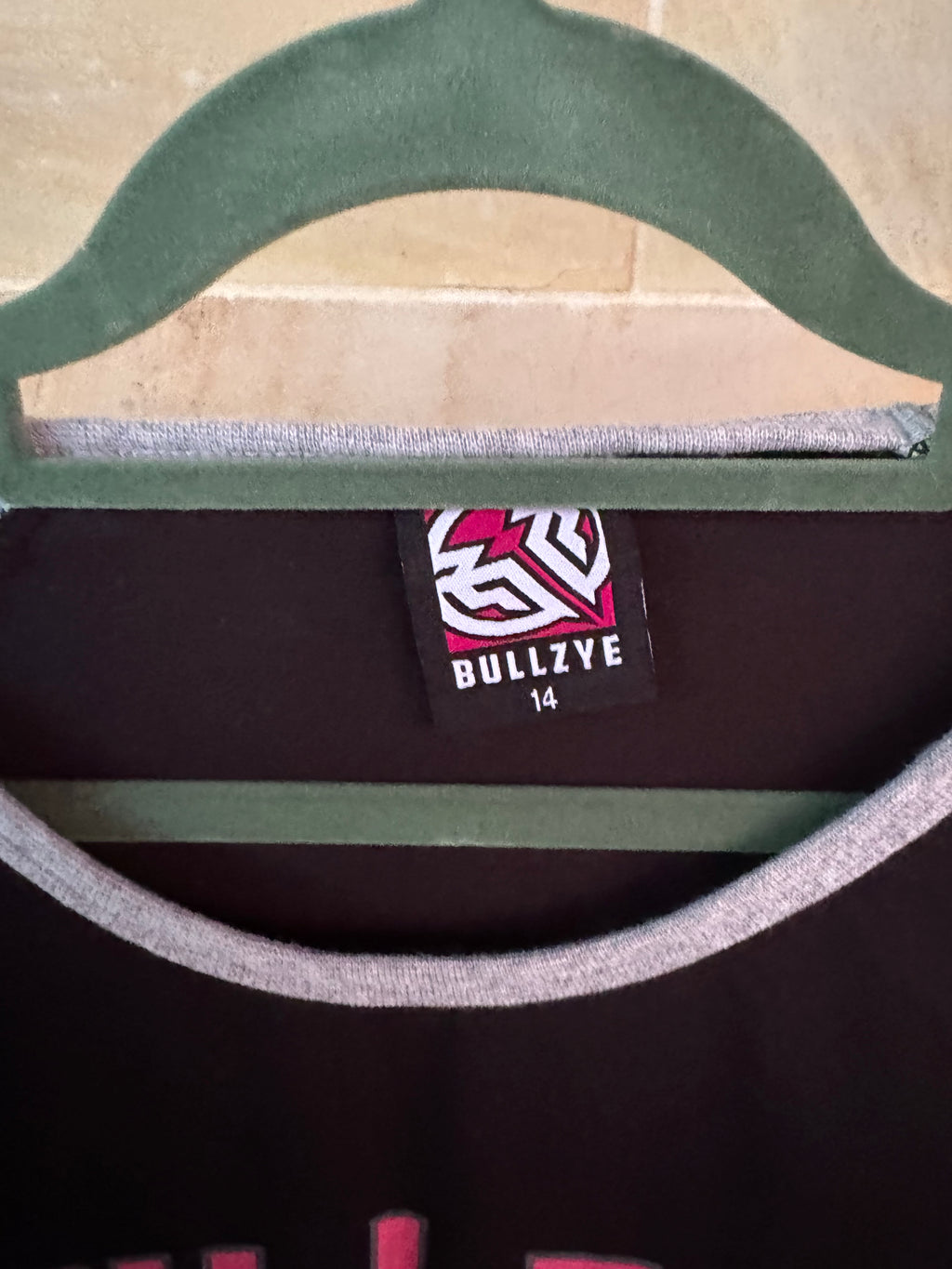 BULLZYE LONG SLEEVE 14