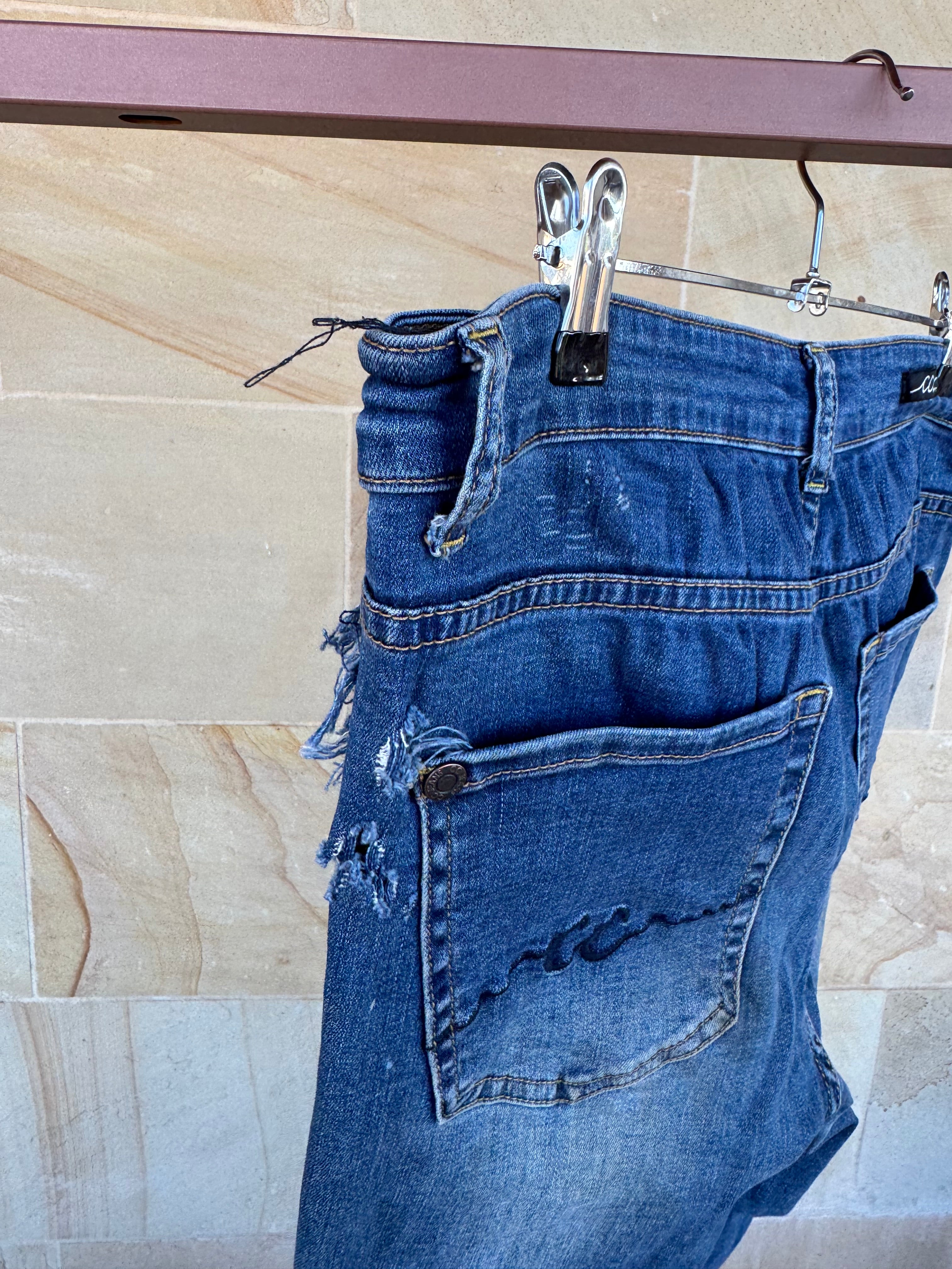 COWGIRL COUTURE UPCYCLING JEANS 30/32