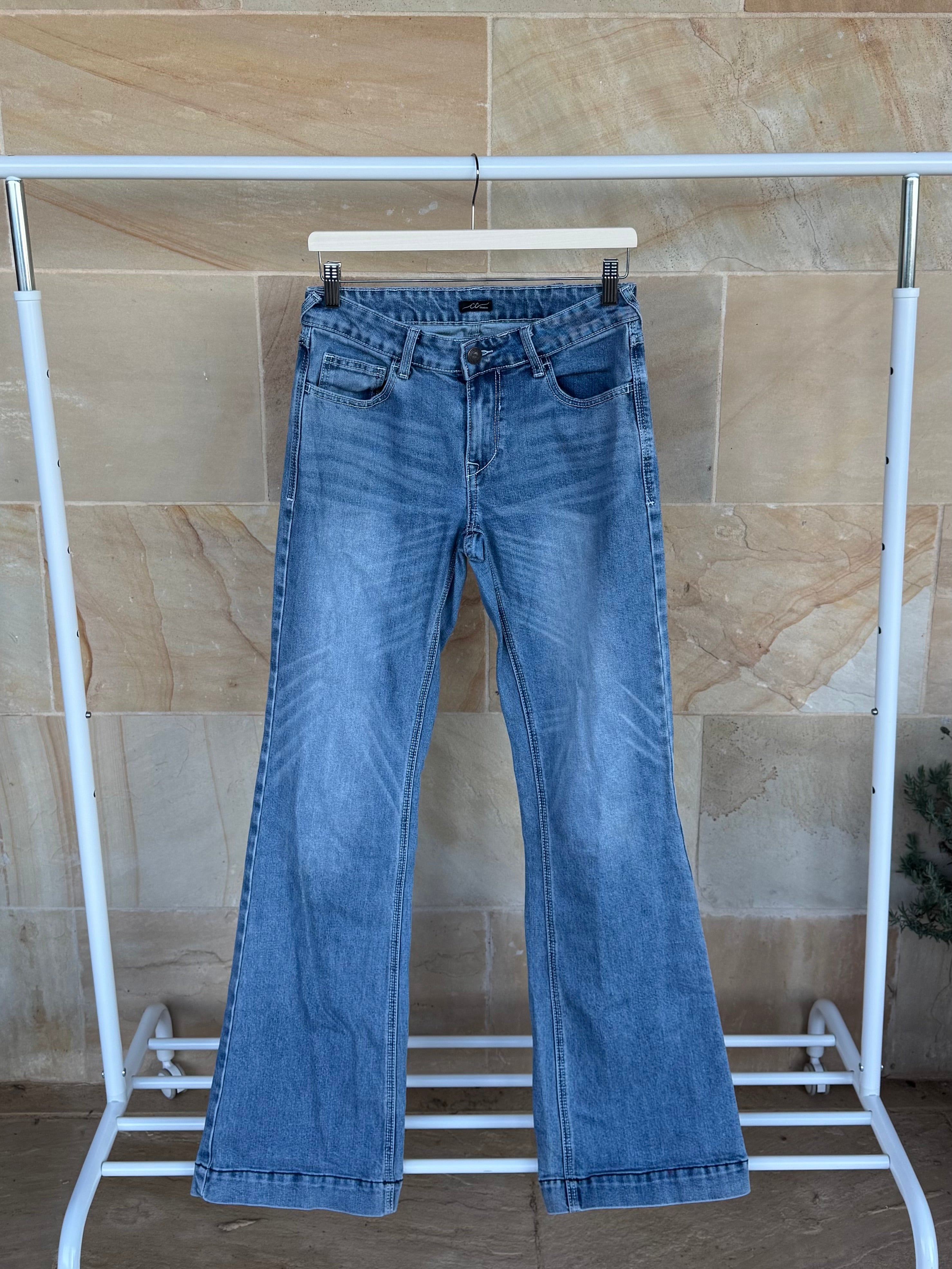 COWGIRL COUTURE (CC WESTERN) JEANS 29/34