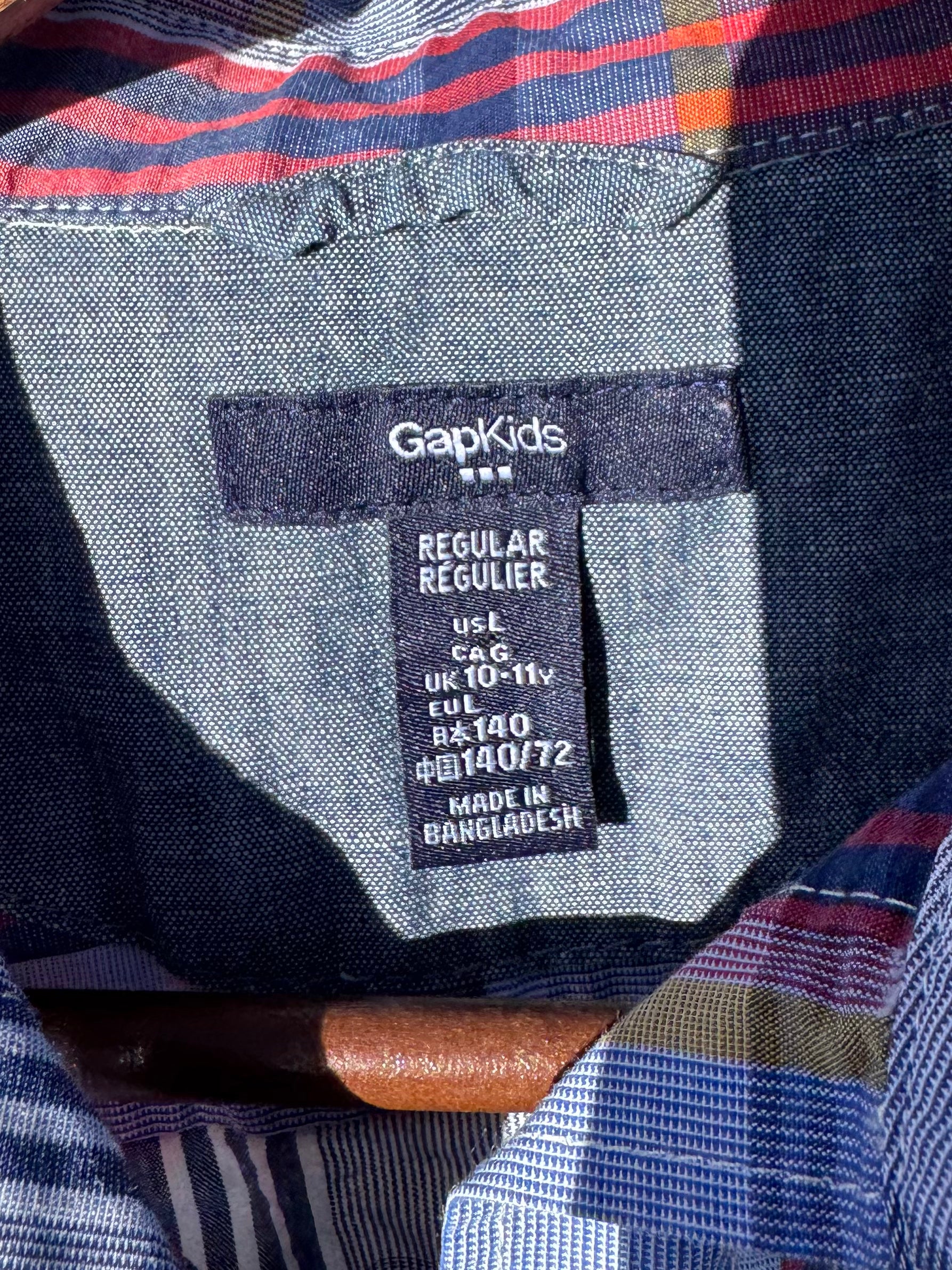 GAP KIDS SHIRT 10