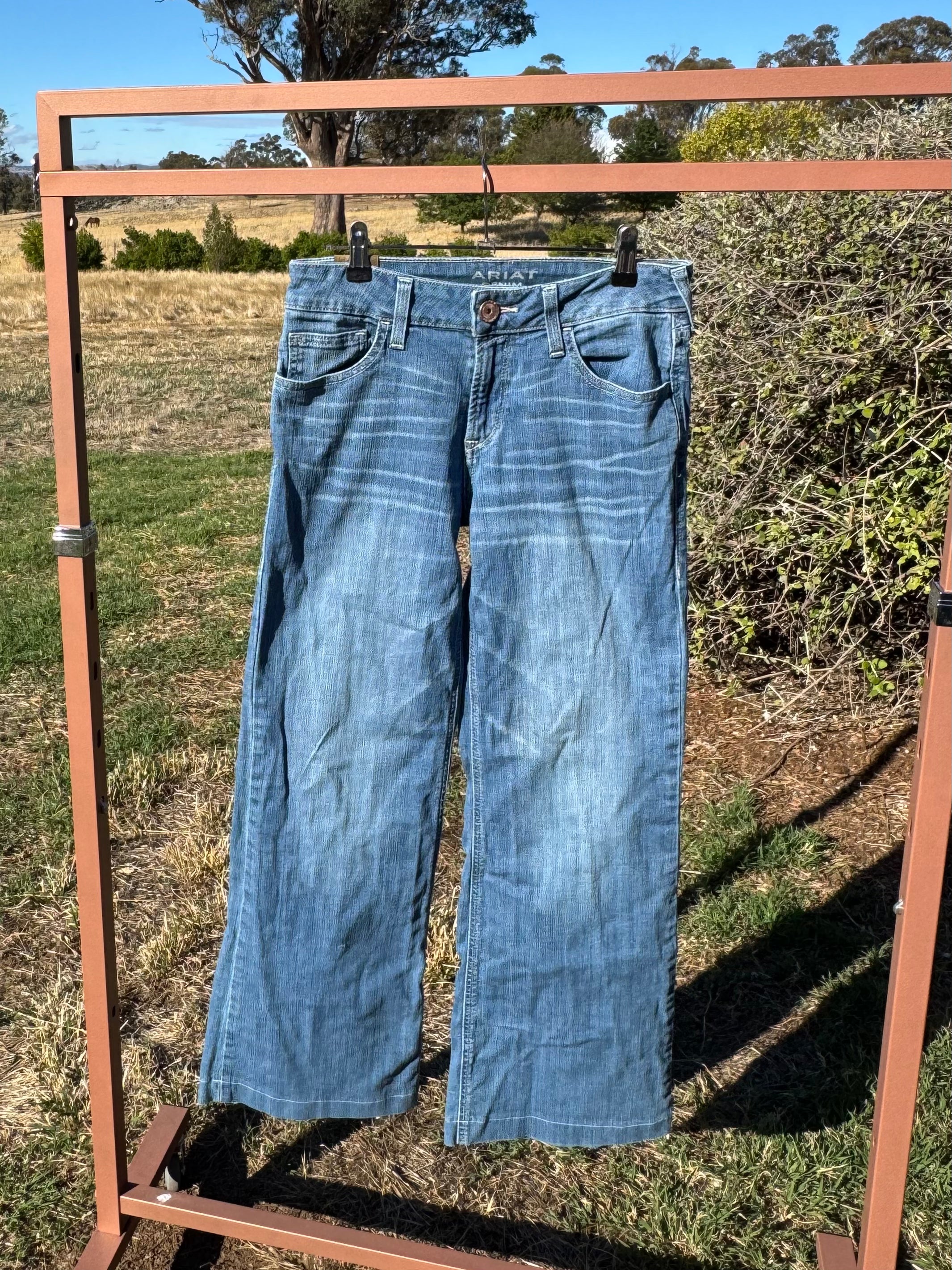 ARIAT TROUSER JEANS 29R BNWOT